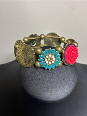 Bohemian Western Floral Turquoise & Red Button Stretch Bracelet